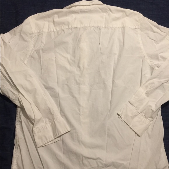 White button down shirt - Picture 4 of 6